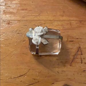 Glass present figurine